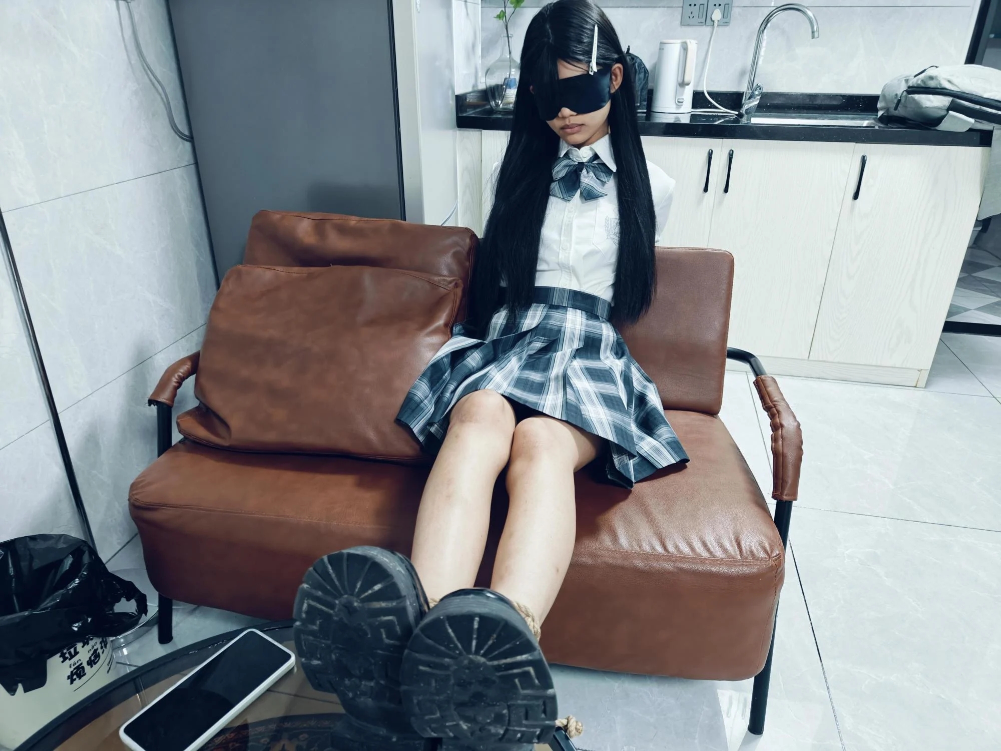 小洁白袜捆绑tk