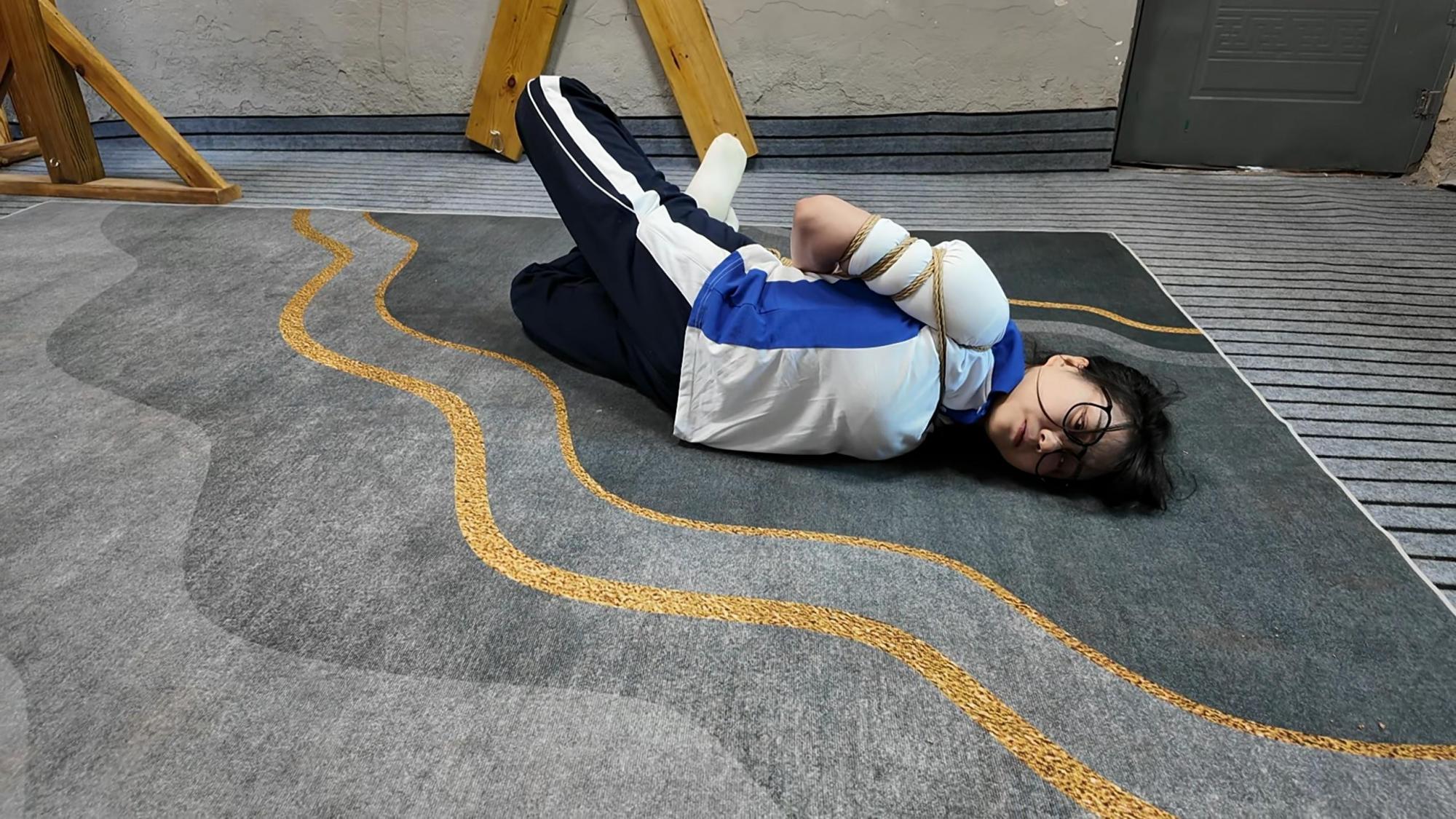 管教小遥