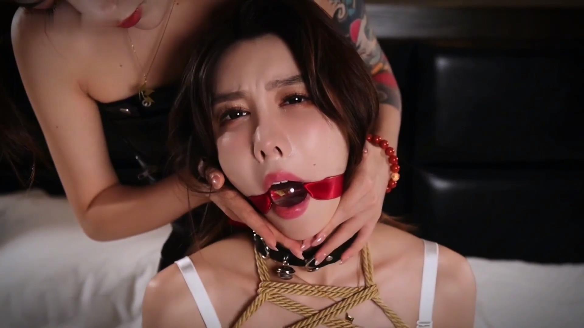 丽柜美束 黑白交织-迷情束缚 (私人订制)
