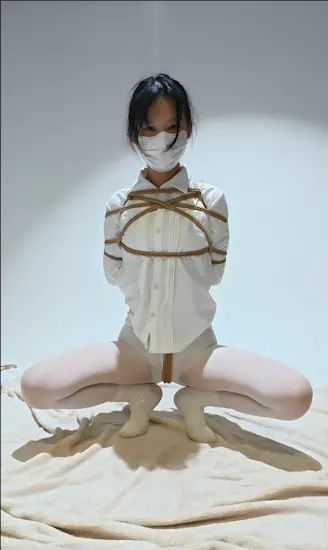 小羊倒立吊缚起飞定拍