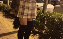 【糖糖工作室】深夜JK外出被路人发现，全程电击，尾巴gs行走，铐在路灯羞耻放置