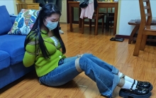 欣欣牛仔裤放置聊天