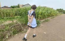 【FXX-ZENTAI女仆】奇妙的旅途 路上车来车往 旁边路过的车会不会看到后排被绑上的女仆 欧式直臂 并腿 驷马  野外露出