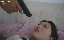 【夜魔惊梦】漂亮的水手服女孩入梦后惨遭蒙面入室各种姿势捆绑挠脚心腋窝