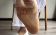 约舔丝足护士小姐姐 丝袜 舔脚 恋足 女性主导 第一视角 挑逗 玩弄 脚趾 勾引 闻脚 看脚